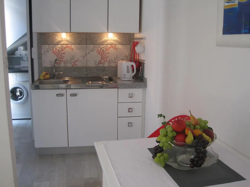 Apartment Koralj Split