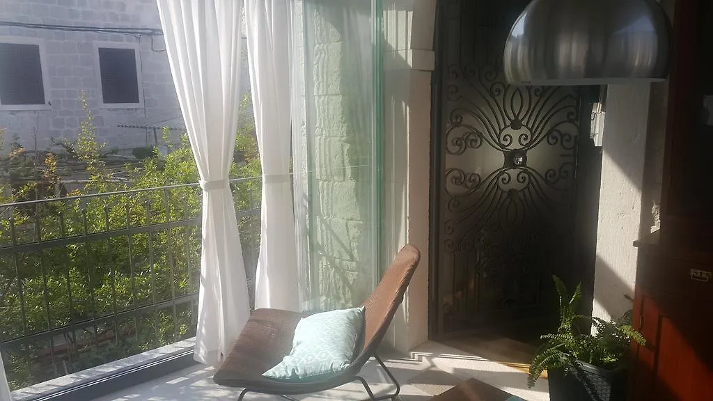 Apartment Koralj Split